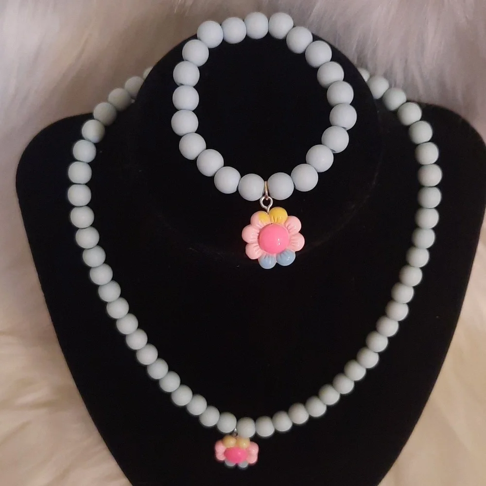 Kids Jewelry 2pcs/set Flower Charm Sky Blue Beaded Necklace & Bracelet